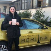 Fahrschule Dahlem - Søren, 20 mit dem Füherschein Dahlem