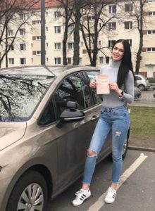 Lucia, 19, Führerschein Automatik Steglitz Klasse B
